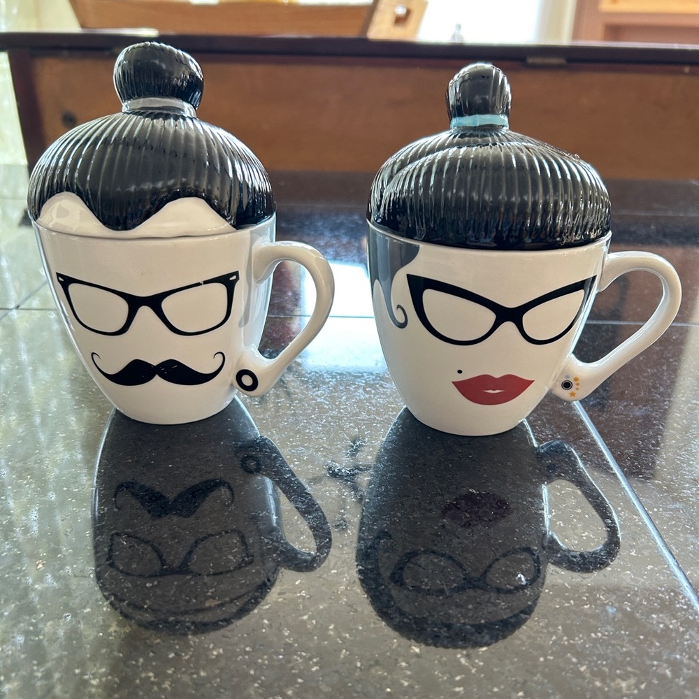 MUNCH MUGS BY GODINGER 12oz.
Lady Hipster with Hipster Dude